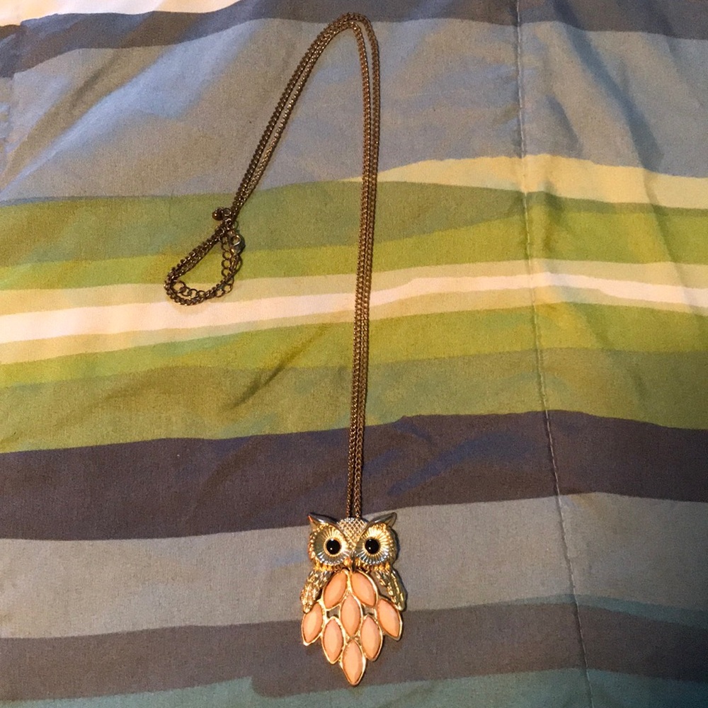 Jewelry - Picture 4 of 6